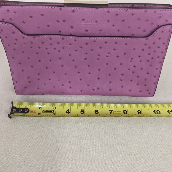 Lavender Coach clutch - Picture 8 of 10